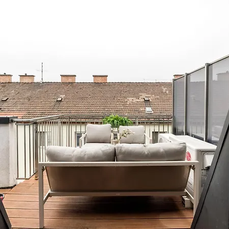 Summit - Penthouse With Parking For Two