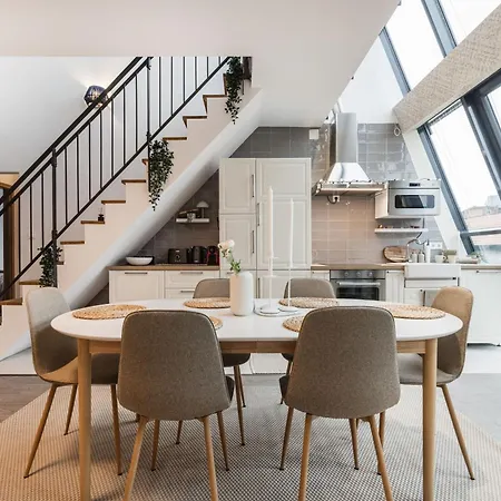 Summit - Penthouse With Parking For Two * Budapešť
