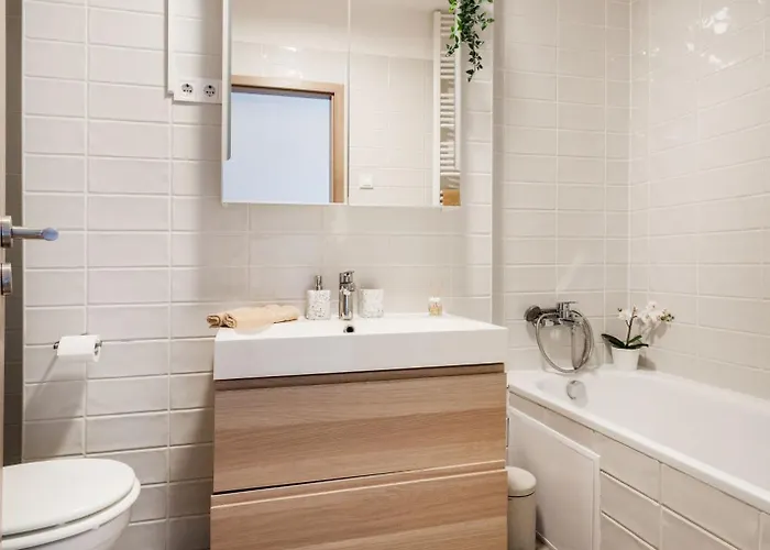 Summit - Penthouse With Parking For Two Apartmán
