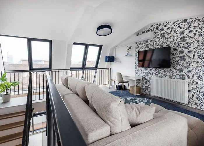 Summit - Penthouse With Parking For Two