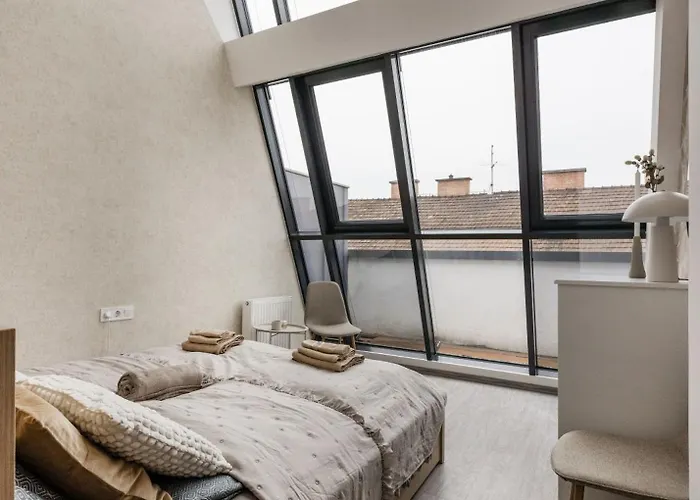 Apartmán Summit - Penthouse With Parking For Two Budapešť