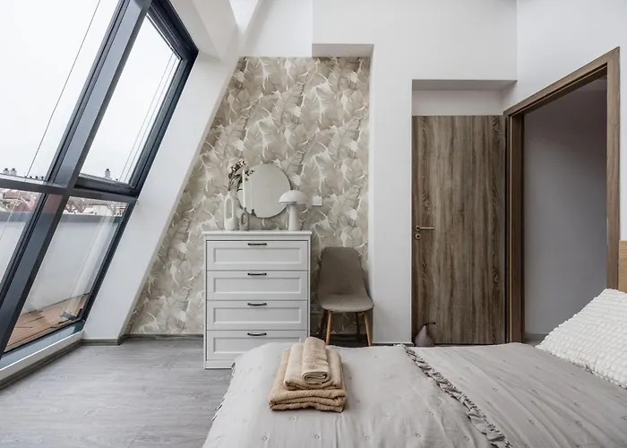 Summit - Penthouse With Parking For Two Apartmán
