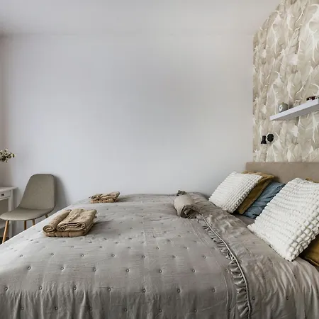 Summit - Penthouse With Parking For Two