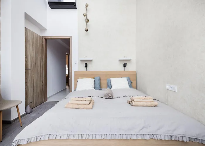 Summit - Penthouse With Parking For Two * Budapeszt